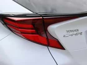 Toyota C-HR (2023) thumbnail 31