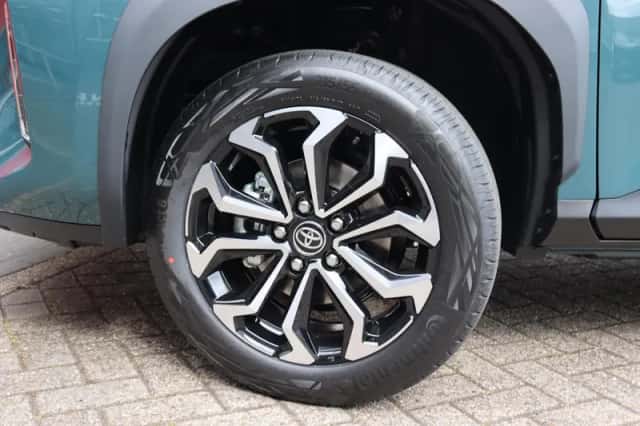 Toyota Yaris Cross (2026) thumbnail 4