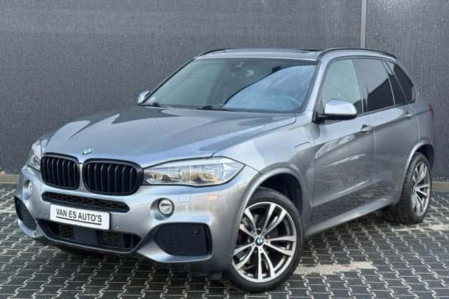 BMW X5 (2017) thumbnail 1
