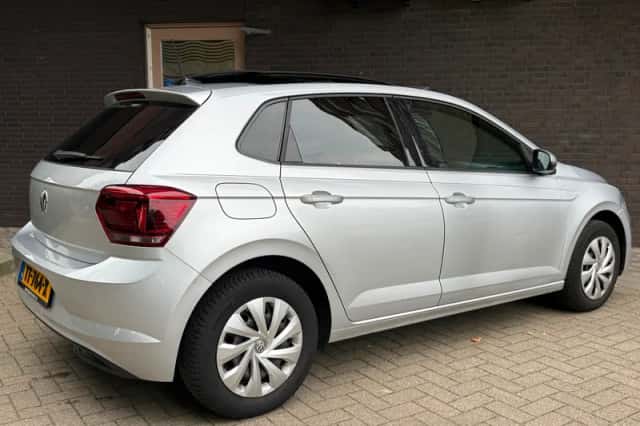Volkswagen Polo (2018) thumbnail 5