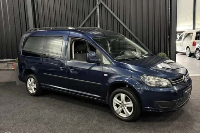 Volkswagen Caddy (2012) thumbnail 6
