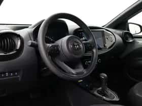 Toyota Aygo X (2025) thumbnail 2