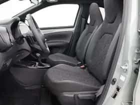 Toyota Aygo X (2025) thumbnail 19
