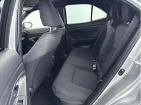 Toyota Yaris Cross (2025) thumbnail 21