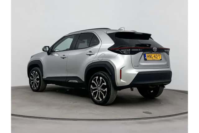 Toyota Yaris Cross (2025) thumbnail 4