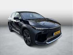 Toyota bZ4X (2024)
