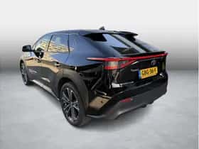 Toyota bZ4X (2024) thumbnail 3