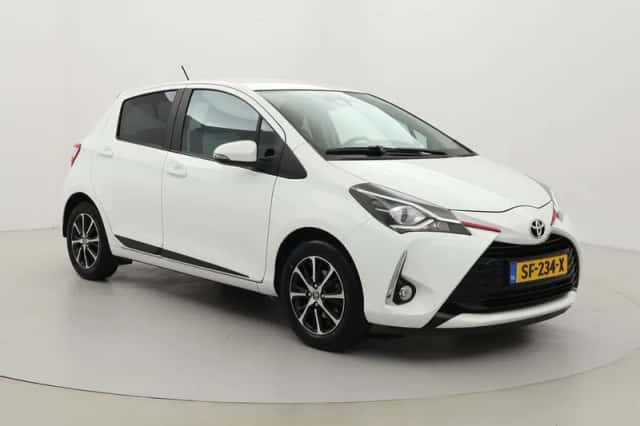 Toyota Yaris (2018) thumbnail 1