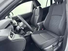 Toyota Corolla (2025) thumbnail 11