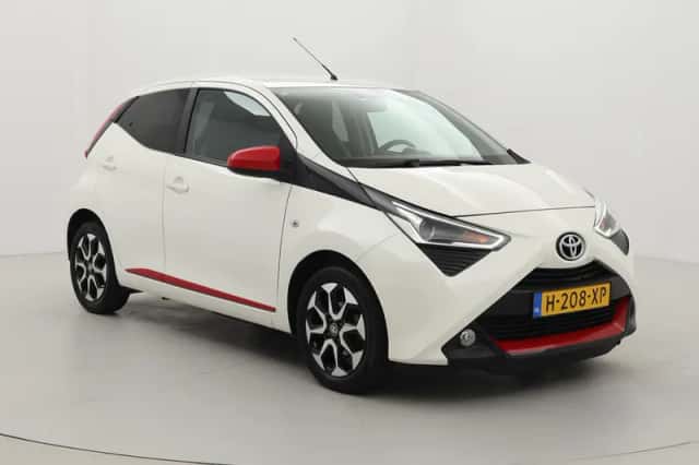Toyota Aygo (2020) thumbnail 1