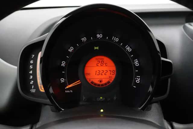 Toyota Aygo (2020) thumbnail 3