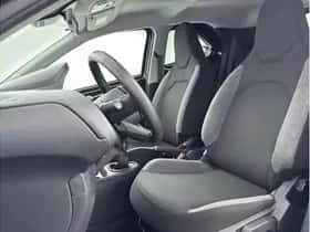 Toyota Aygo X (2022) thumbnail 12