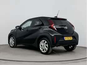 Toyota Aygo X (2022) thumbnail 4