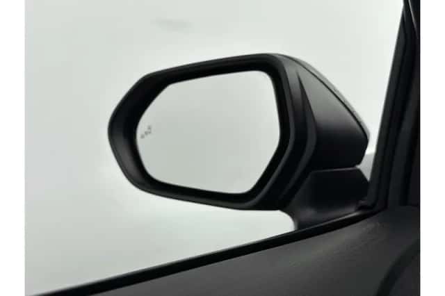 Toyota Yaris Cross (2025) thumbnail 5