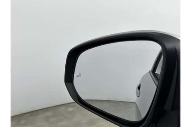 Toyota Corolla (2025) thumbnail 5