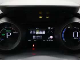 Toyota Yaris (2022) thumbnail 4