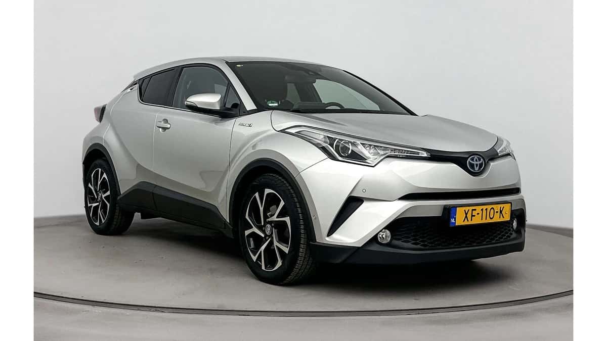 Toyota C-HR (2018) — foto 1