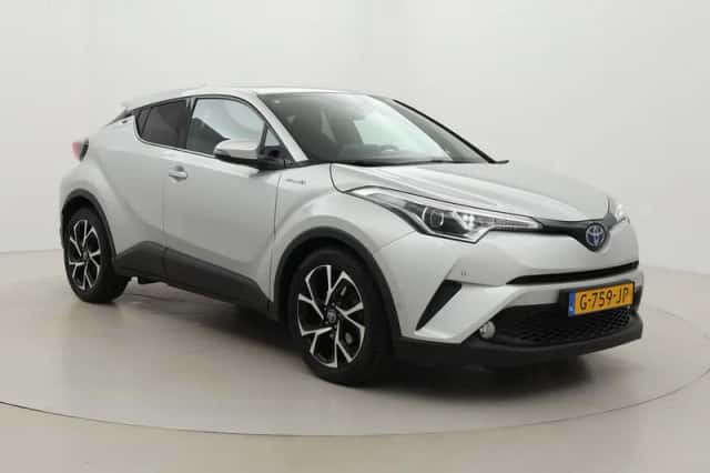Toyota C-HR (2019) thumbnail 1