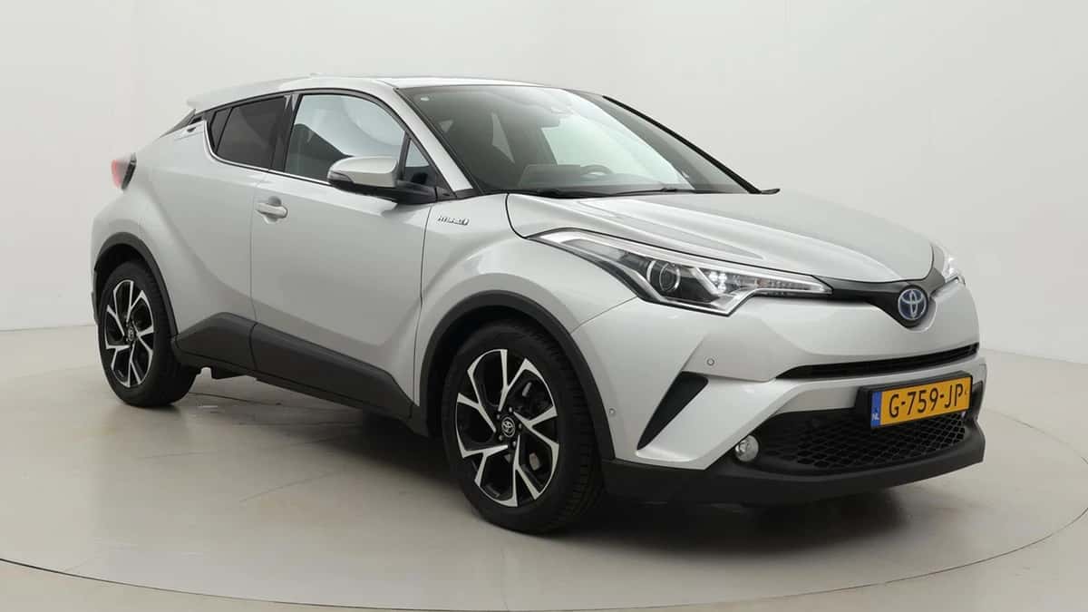Toyota C-HR (2019) — foto 1