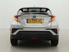 Toyota C-HR (2019) thumbnail 17