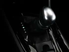 Toyota C-HR (2019) thumbnail 29