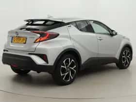 Toyota C-HR (2019) thumbnail 35
