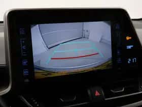 Toyota C-HR (2019) thumbnail 9