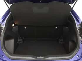 Toyota Yaris Cross (2024) thumbnail 36