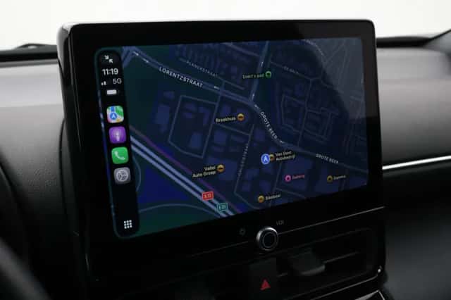 Toyota Yaris Cross (2024) thumbnail 6