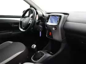 Toyota Aygo (2020) thumbnail 33