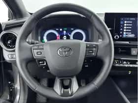 Toyota C-HR (2025) thumbnail 19
