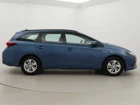 Toyota Auris (2016) thumbnail 17