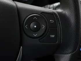 Toyota Auris (2016) thumbnail 22