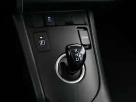 Toyota Auris (2016) thumbnail 25