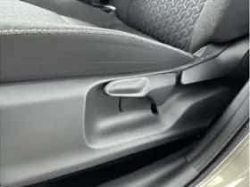 Toyota Yaris Cross (2022) thumbnail 15