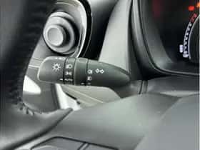 Toyota Aygo X (2024) thumbnail 15
