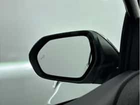 Toyota Yaris (2021) thumbnail 5