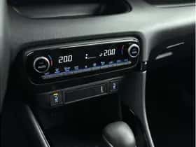 Toyota Yaris (2021) thumbnail 6