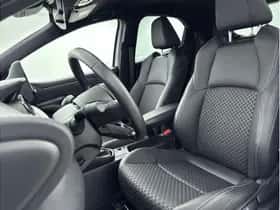 Toyota Yaris (2021) thumbnail 9