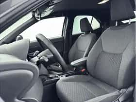Toyota Yaris Cross (2025) thumbnail 11