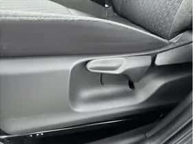 Toyota Yaris Cross (2025) thumbnail 13