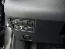 Toyota Yaris Cross (2025) thumbnail 5