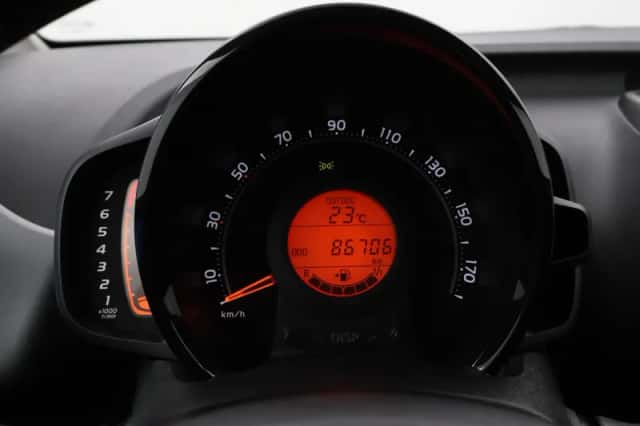 Toyota Aygo (2020) thumbnail 3
