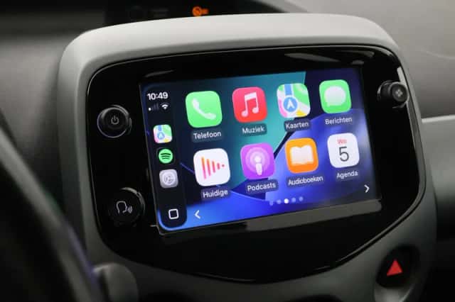 Toyota Aygo (2020) thumbnail 5
