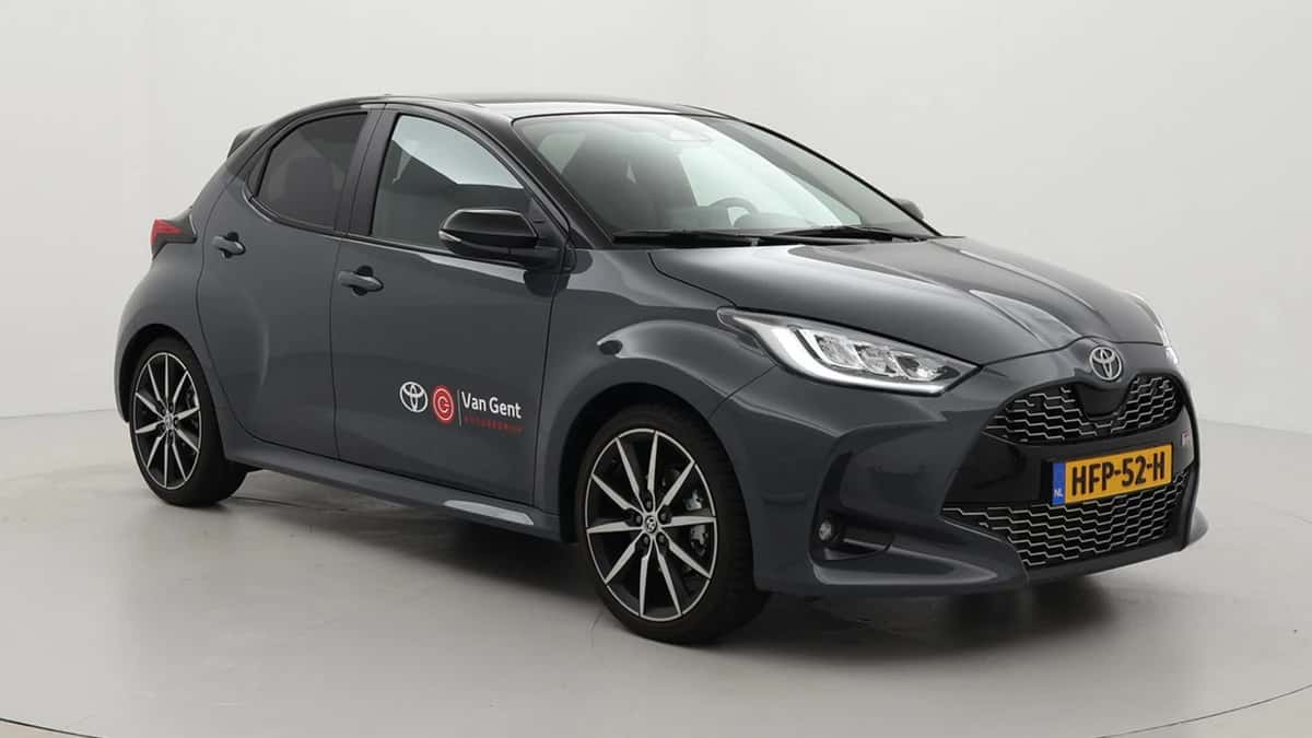 Toyota Yaris (2025) — foto 1