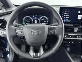 Toyota C-HR (2025) thumbnail 18