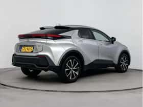 Toyota C-HR (2024) thumbnail 22