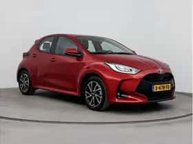 Toyota Yaris (2023) thumbnail 1