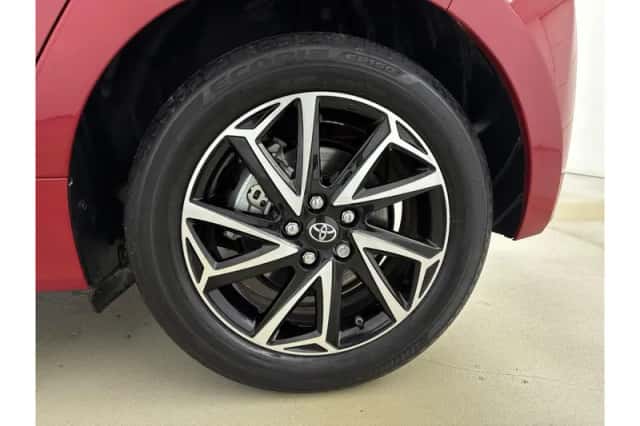 Toyota Yaris (2023) thumbnail 4
