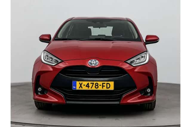 Toyota Yaris (2023) thumbnail 5